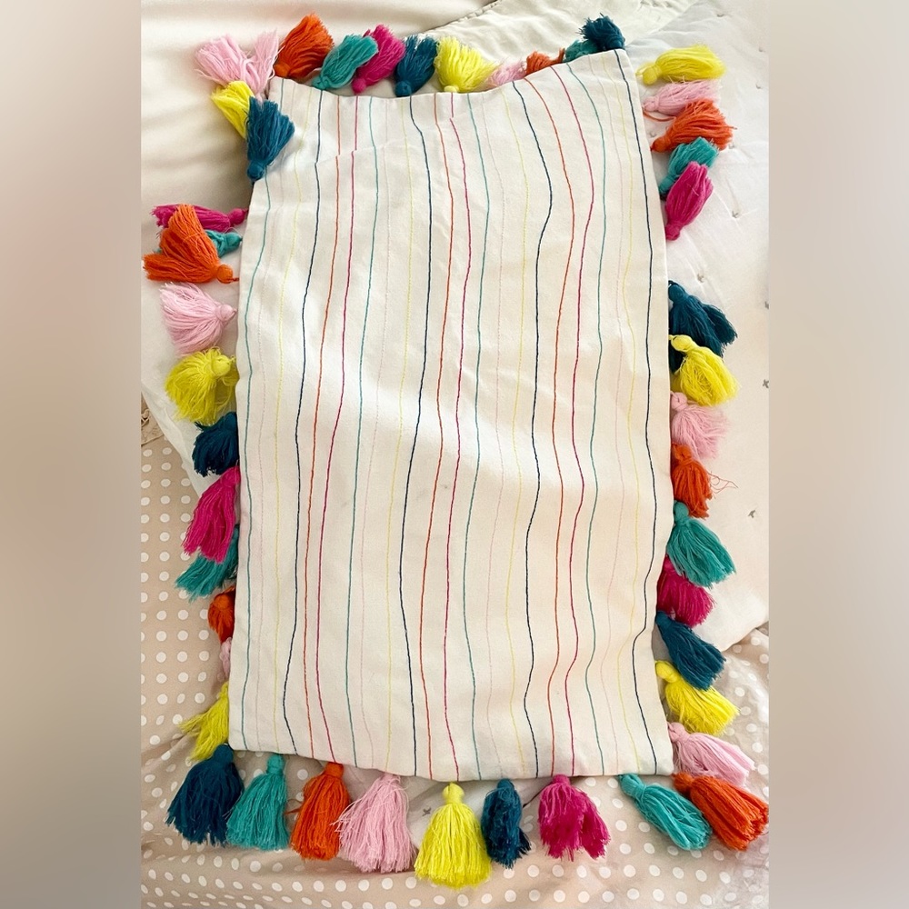 Pottery barn Lennon and maisy pillowcase with colorful tassels